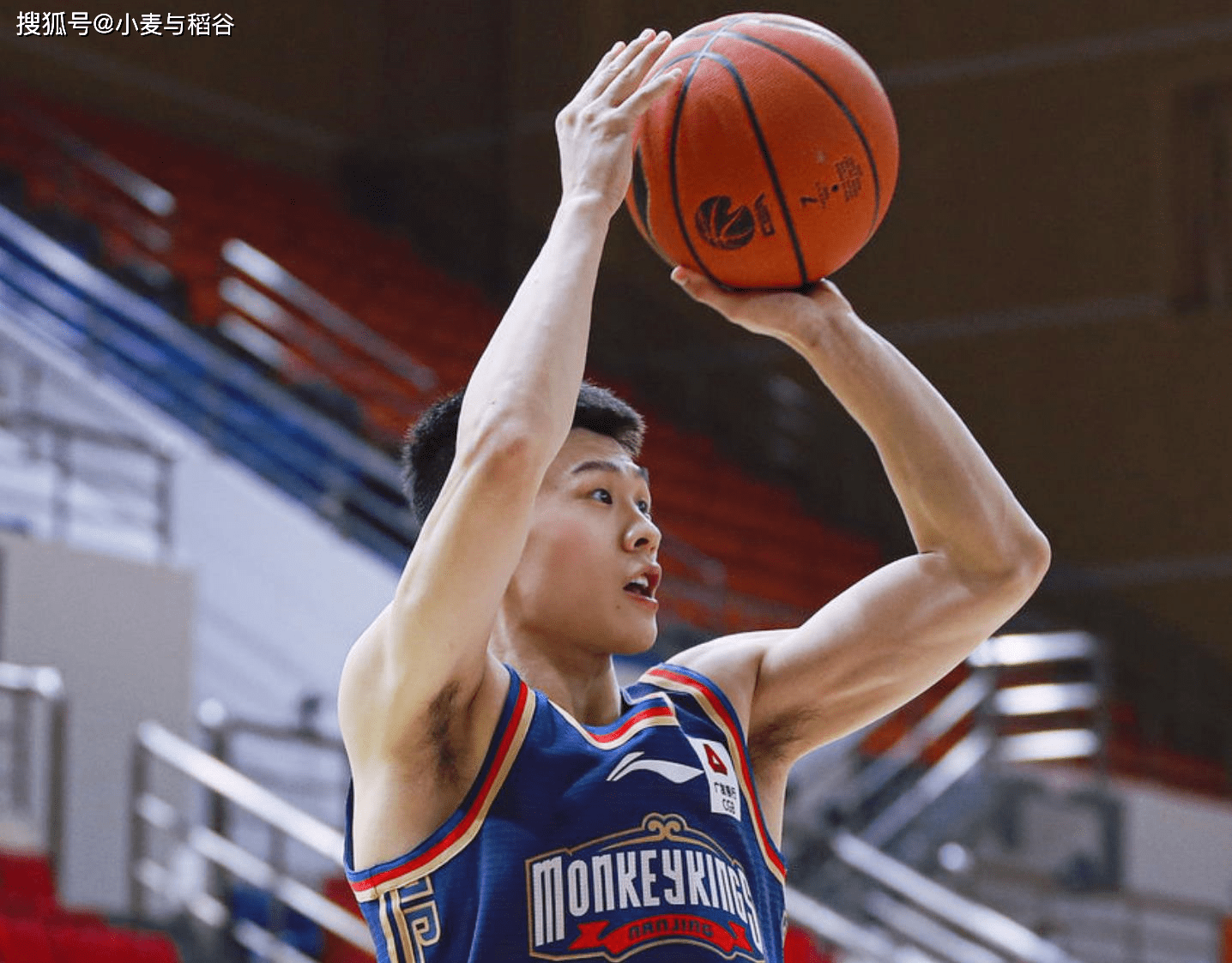 开云下载-沙砾上周受伤，仍担任对手防守核心的简单介绍