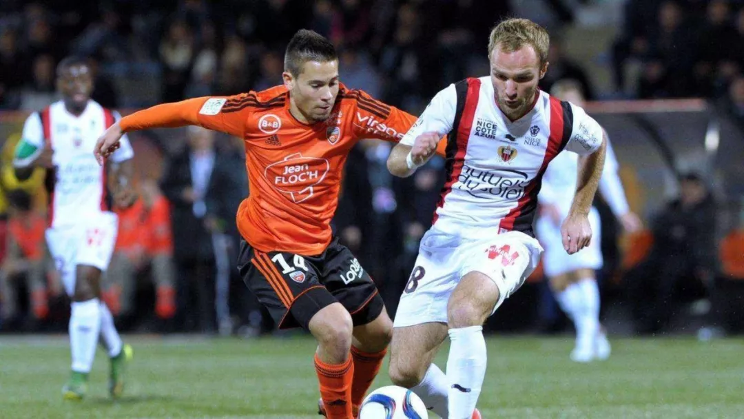 包含里尔遭遇:失利,客场不敌亚眠的词条 包含里尔遭遇:失利,客场不敌亚眠的词条