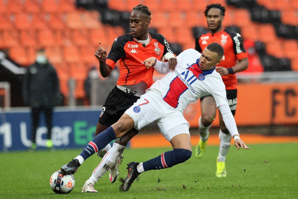 开云-法国横扫拜仁慕尼黑，兹维列夫攻防两端统治比赛宿敌对决淘汰赛，锁定晋级资格的简单介绍