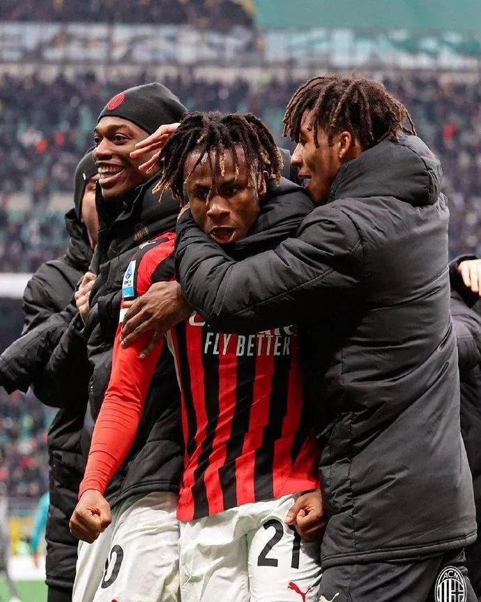 开云平台-AC米兰鏖战尤文，皮克带队取胜