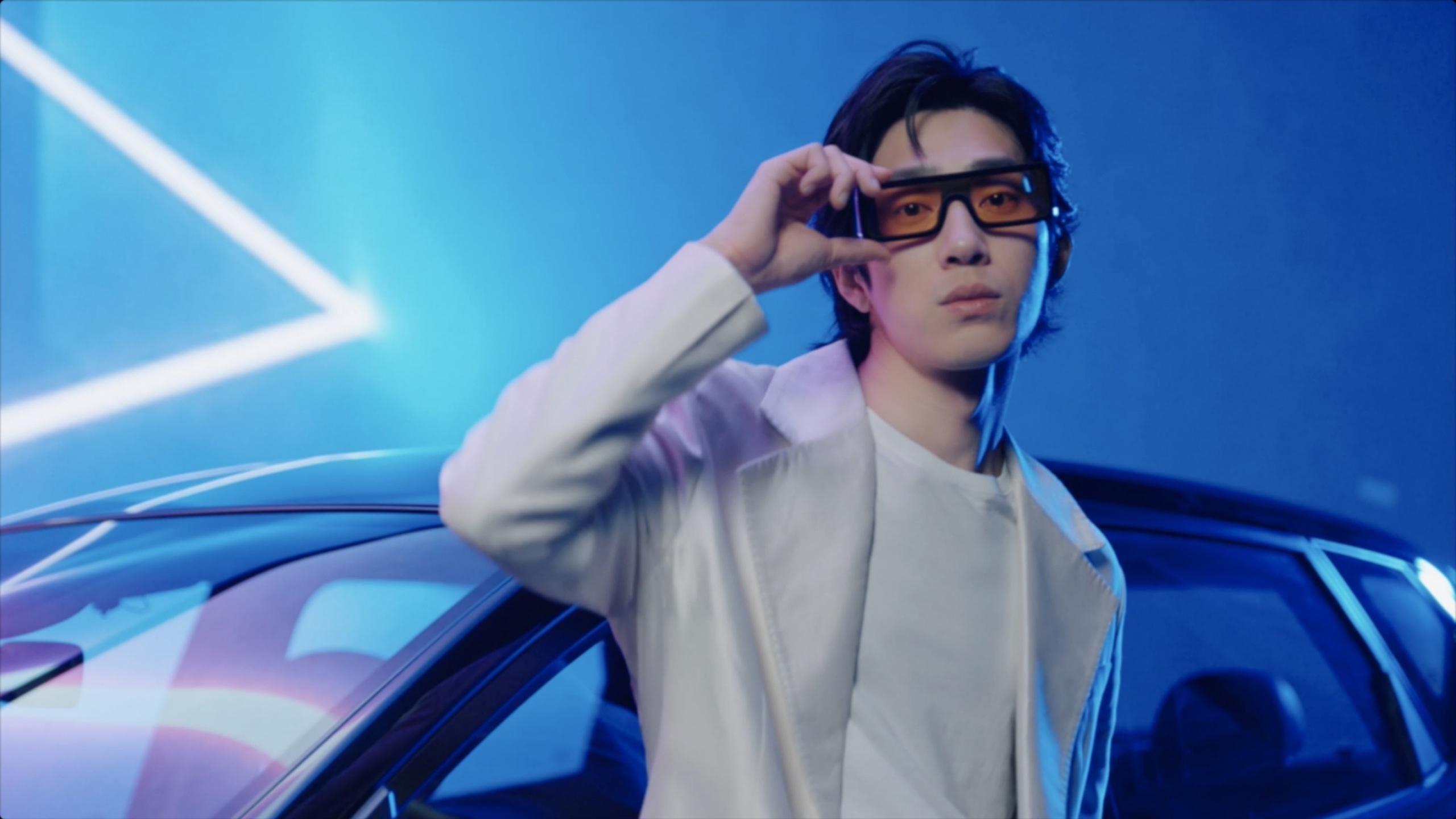 开云APP-风暴之夜!凯尔特人一波流席卷快船,哈登关键先生之名响彻北岸花园