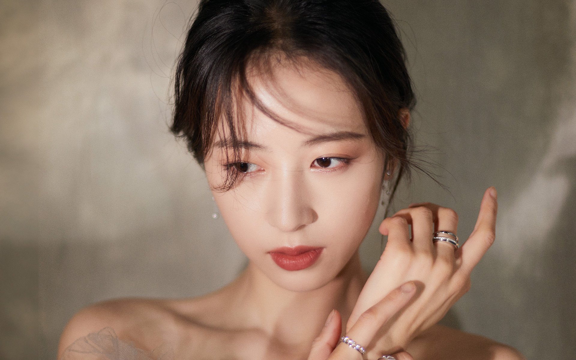 库里独舞破蜂巢，生死战中一人扛起全队的孤胆史诗